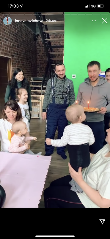 7939F1FD-EA5C-4BD7-9B96-0C589495D0BB