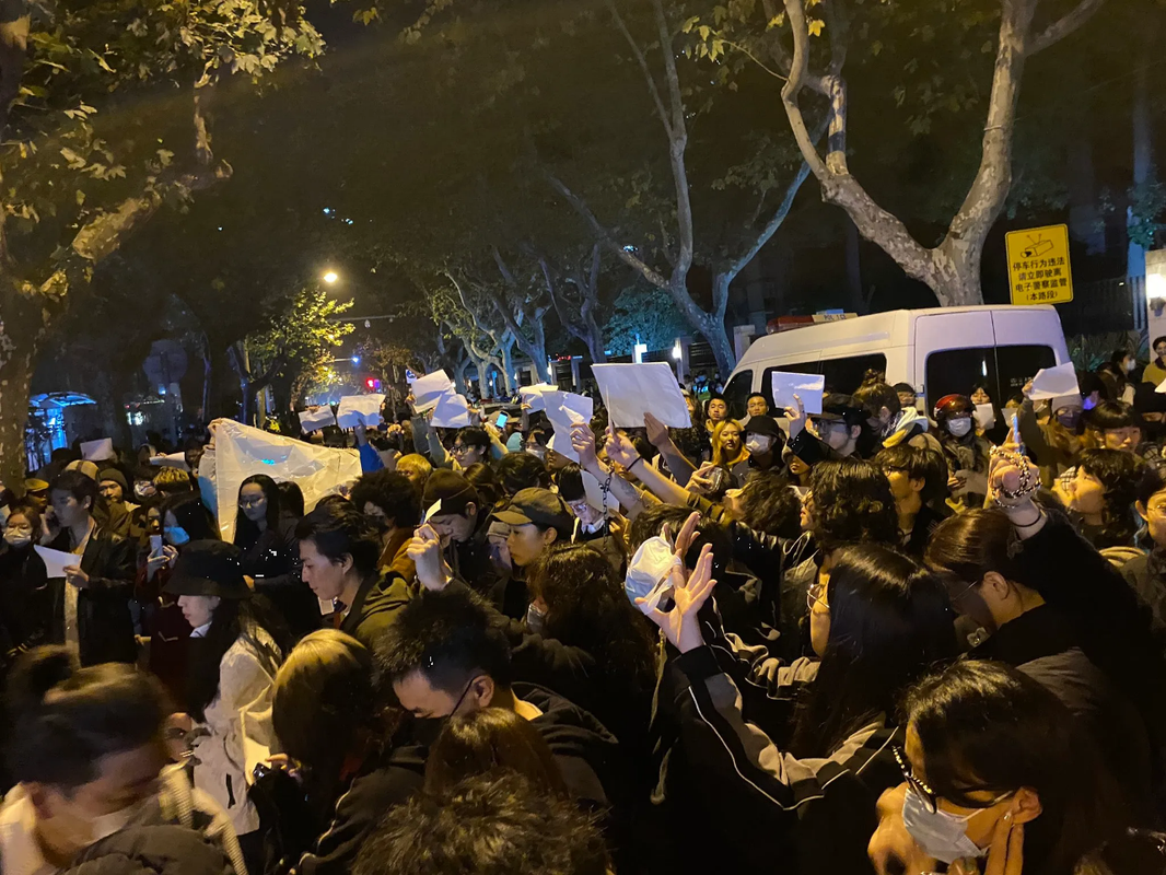 EU respalda protestas contra medidas por COVID-19 en China