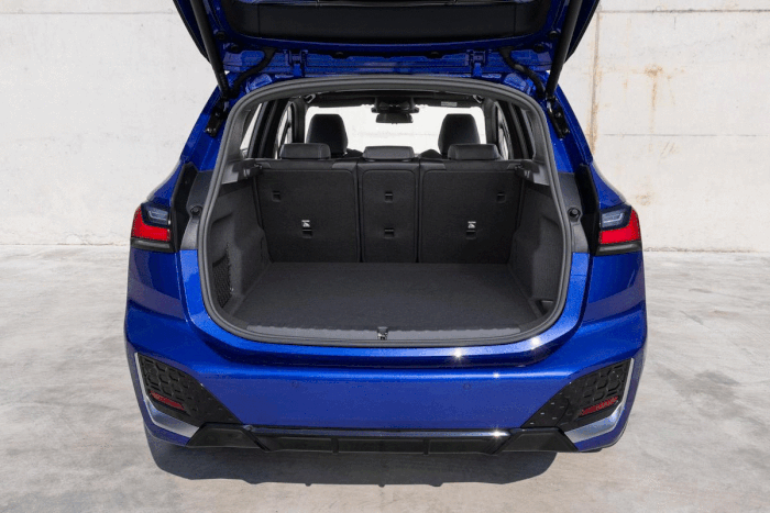 BMW-2-Active-Tourer-csomagtart