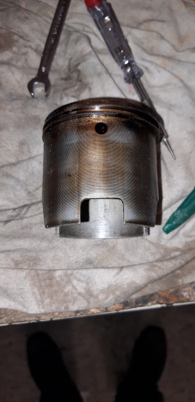 CAB01795-E17B-4E29-9D12-3771B50D6133