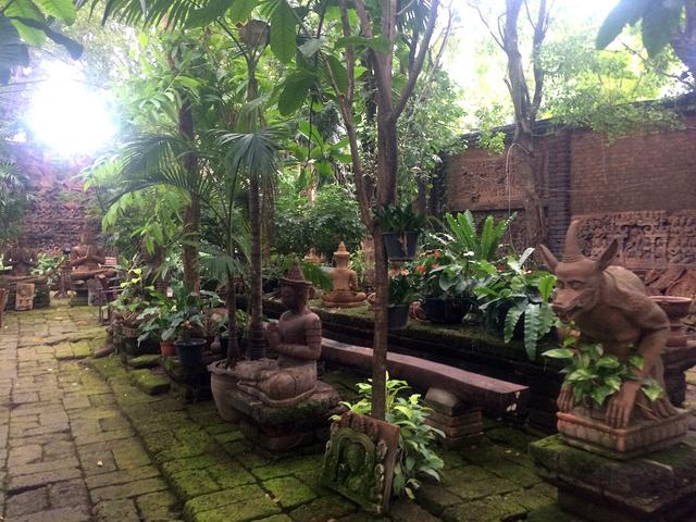 Explorando Chiang Mai. Doi Suthep, centro ciudad y Saturday Market - Nuestra primera vez en el Sudeste Asiático. Tailandia en Junio de 2018 (20)