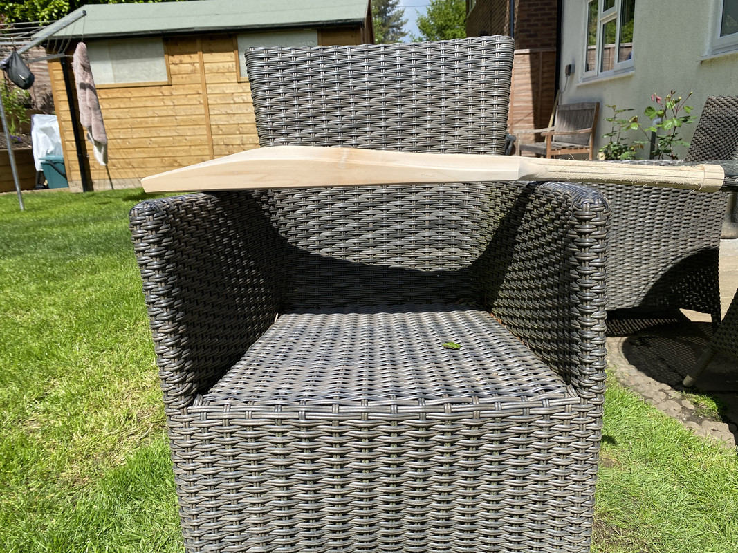 9D12668B-A9A1-4FA7-AAB1-122752799E78