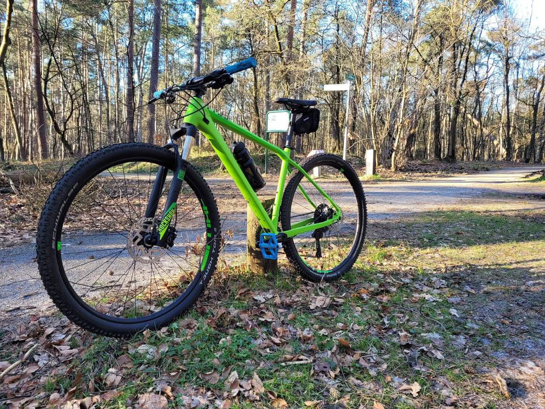 Cube Reaction Pro Green 2018 (19"/L) - Mountainbike.nl