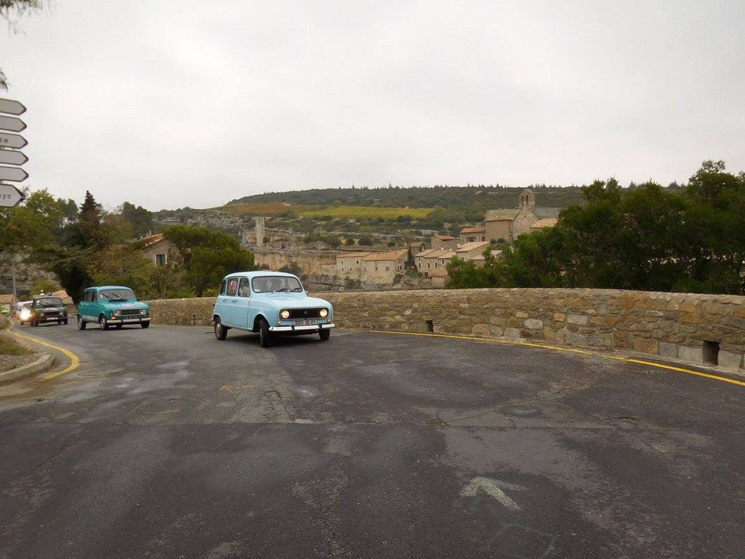 12095191_830945880359837_5717696813817452947_o