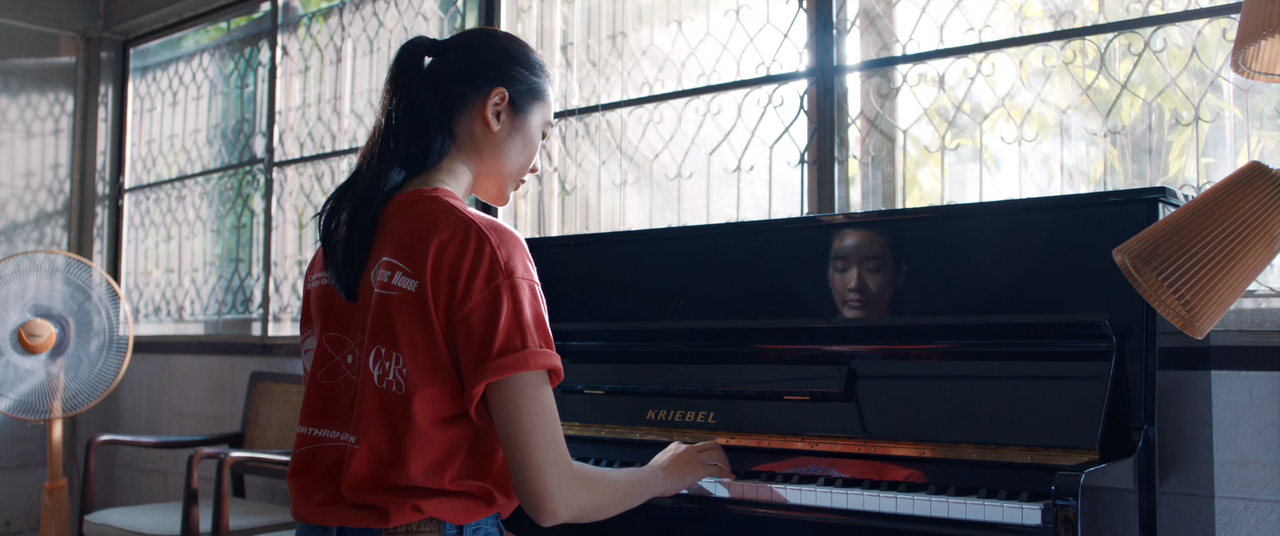 Bad Genius a.k.a Chalard Games Goeng (2017) (1080p AV1 Opus) [NeoNyx343] - [00:21:56.583]v1