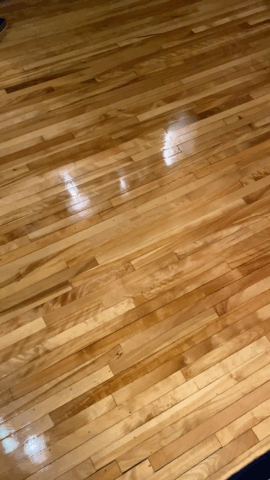 20-E68055-9014-401-D-8-D32-9-E5-C789-FC13-E.gif