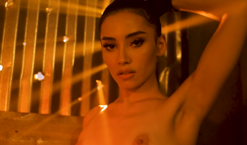 HollyRandall – Aria Lee – Apocalypse