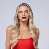 https://i.postimg.cc/90X2hbjJ/Isabella-Castillo-63bfeb104ea94a98bf8be7e38a15204b.jpg