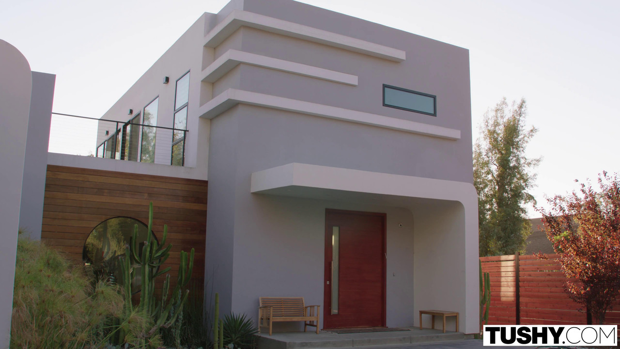 vlcsnap-2023-10-08-00h18m32s745