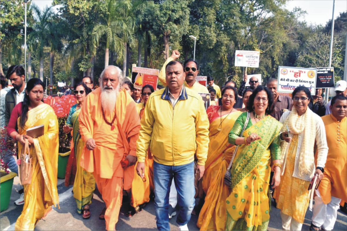 स्वच्छ, सुंदर गार्डनों (घरेलू/ टेरेस) और फूल पत्ती से कम्पोस्ट बनाने वालों को किया प्रोत्साहित