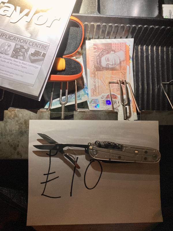 D2058539-4E99-47B5-8DA2-0CD5D0EC1379