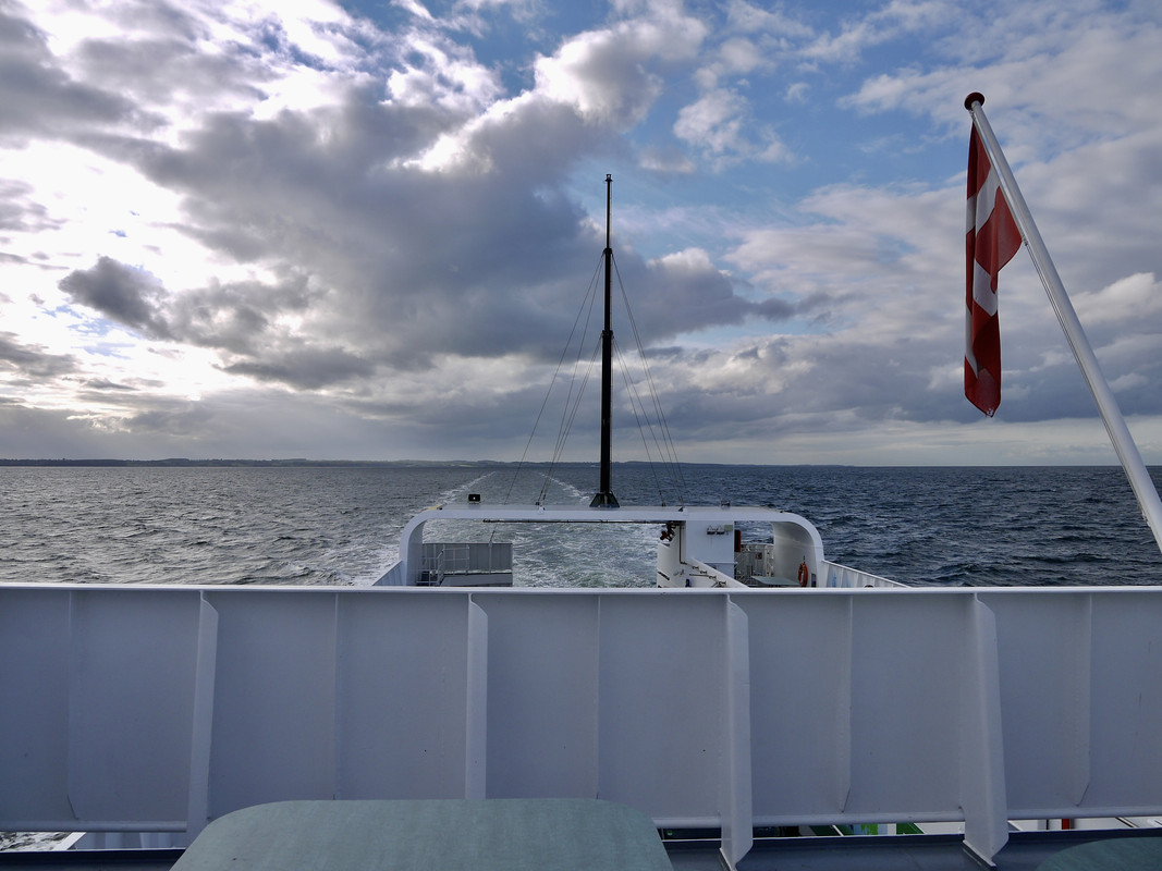 2D55FF0C-560C-464A-99F6-14301E23D9F7_1_201_a