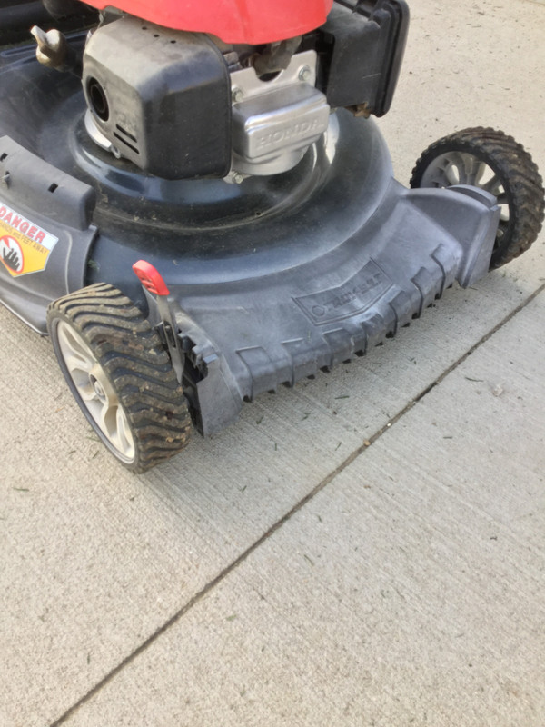 ADA5F138-D51E-4449-BE2B-A84B9FFD4E18