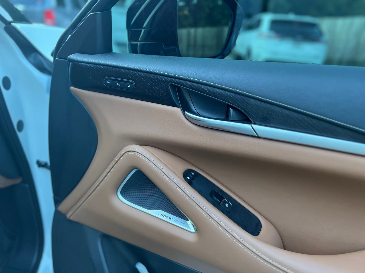 Vehicle thumbnail 11