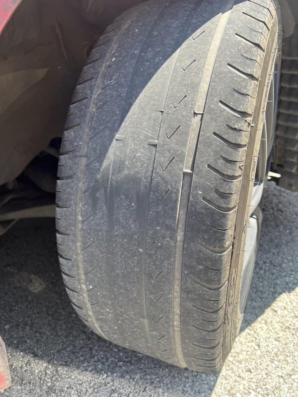 why-are-my-new-tires-bald-v0-exh3f87ea9kd1.jpg