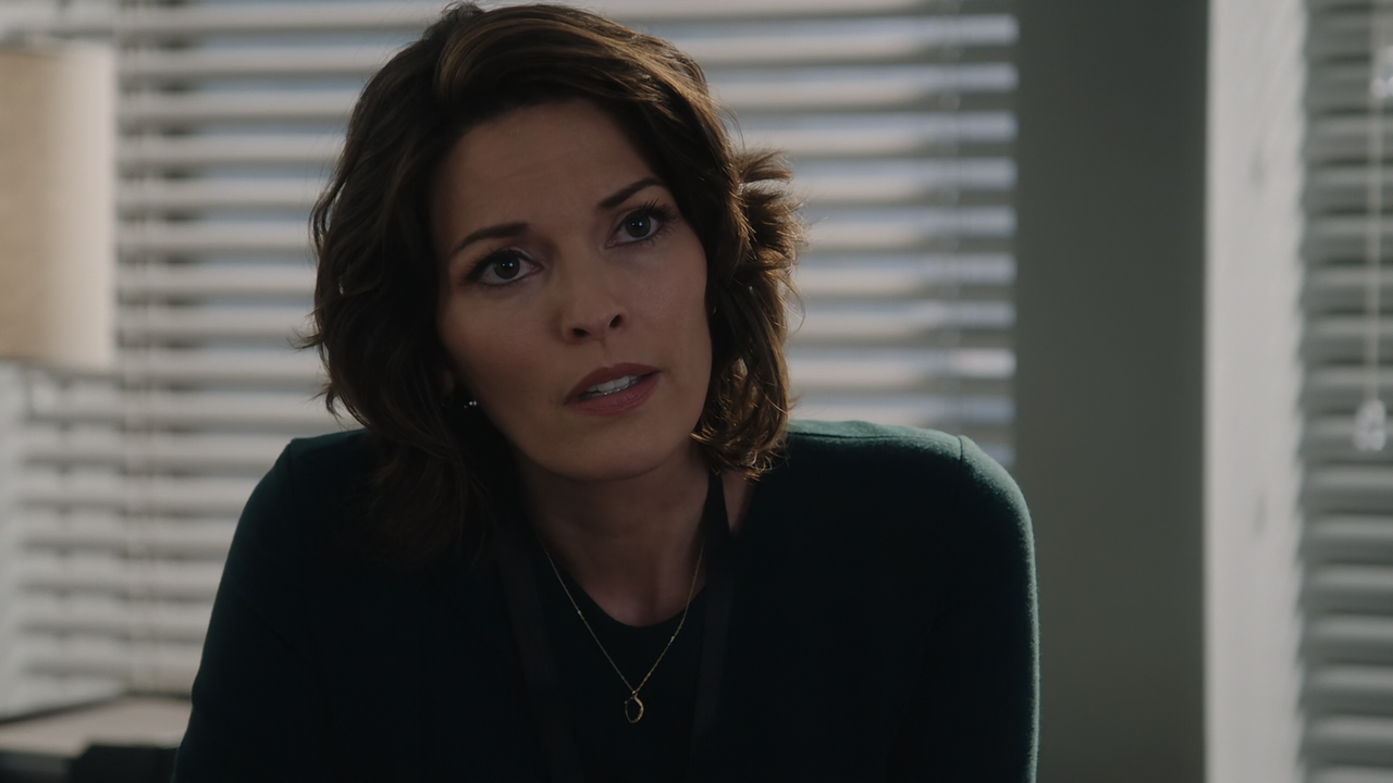FBI.S04E03.Trauma.1080p.10bit.AMZN.WEB-DL.DDP5.1.HEVC-Vyndros.mkv_snapshot_18.08_[2021.10.07_04.15.3