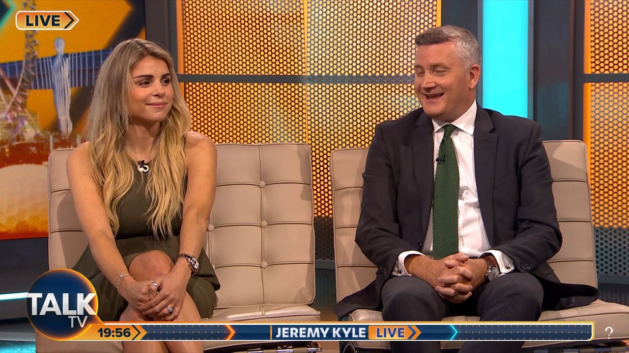 10.24 - 19.00.01 - Jeremy Kyle Live. S29170000 E144029644 Featuring t...(1).ts_snapshot_00.57.39.115