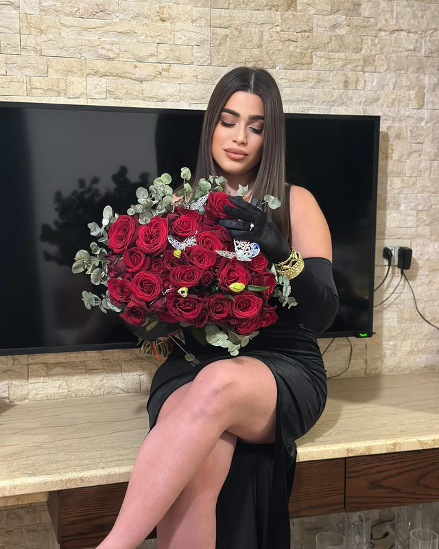 صور إليسا أندونيان مثيرة 2025 | إليسا أندونيان فضيحة - مشاهد نار 2026!  Elissaandonian-1756230364420