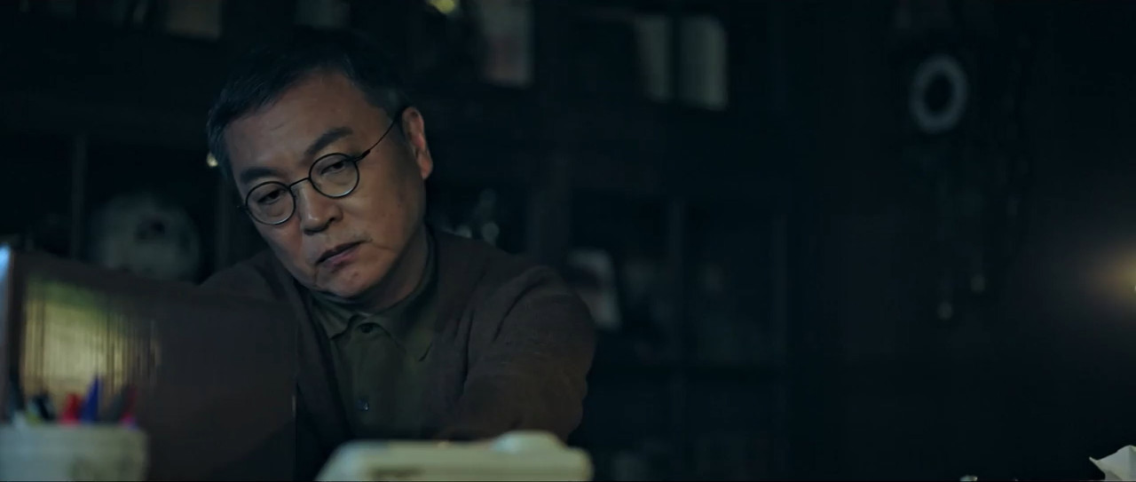 Taxi Driver 2021 WebRip Season 1 [Hindi + Korean] 480p 720p ESub Screenshot