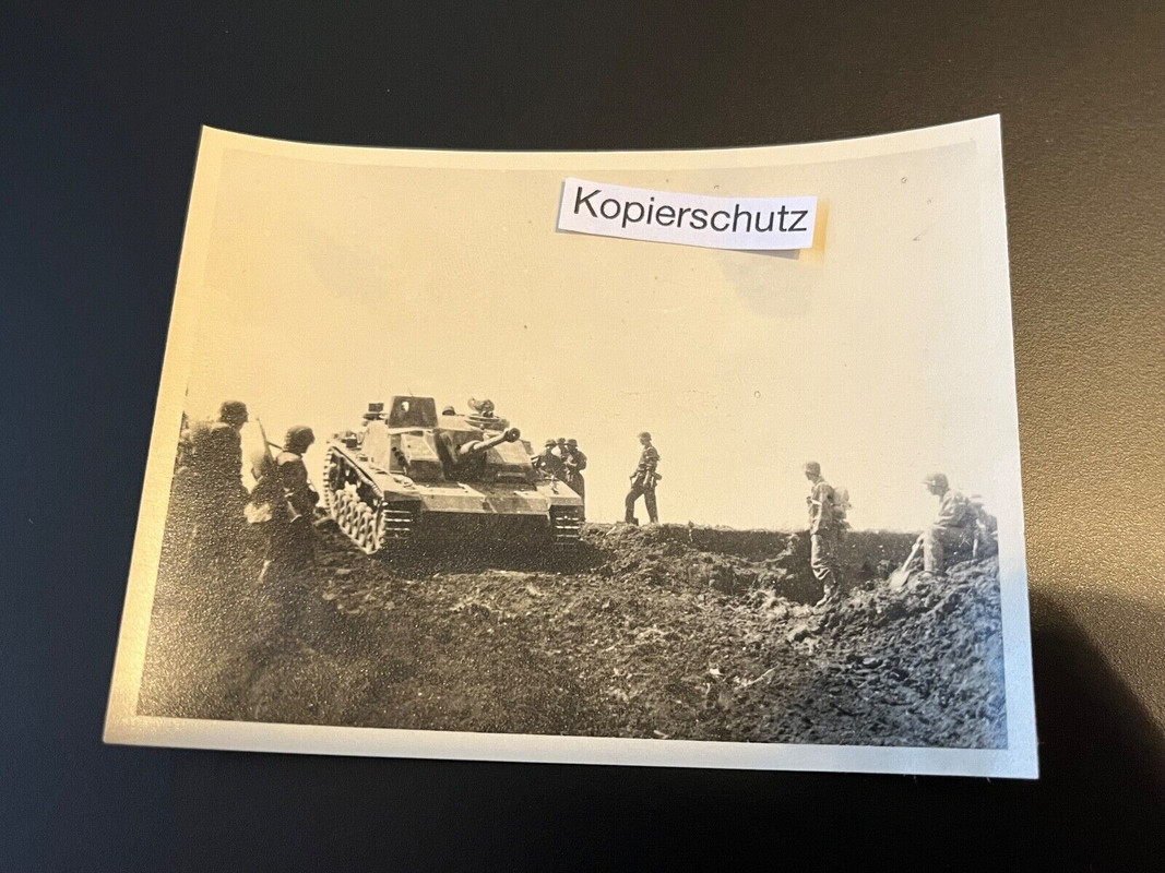 Altes Foto-Panzer-Tank-Langrohr-Sturmgeschütz-WW2
