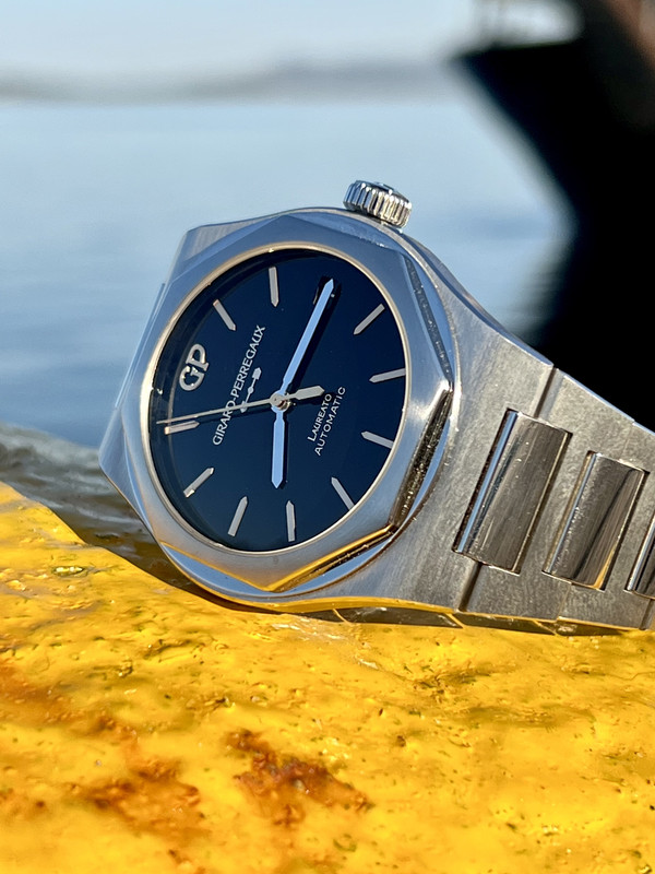 F3D52BE8-9208-4FD9-B931-16AEDE61C042