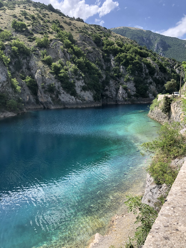 7C09230D-F2FF-4789-A10B-D8388483B5EC