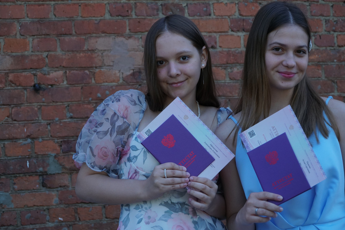 1140CA7F-856B-4D40-A592-5288E64EB0D2