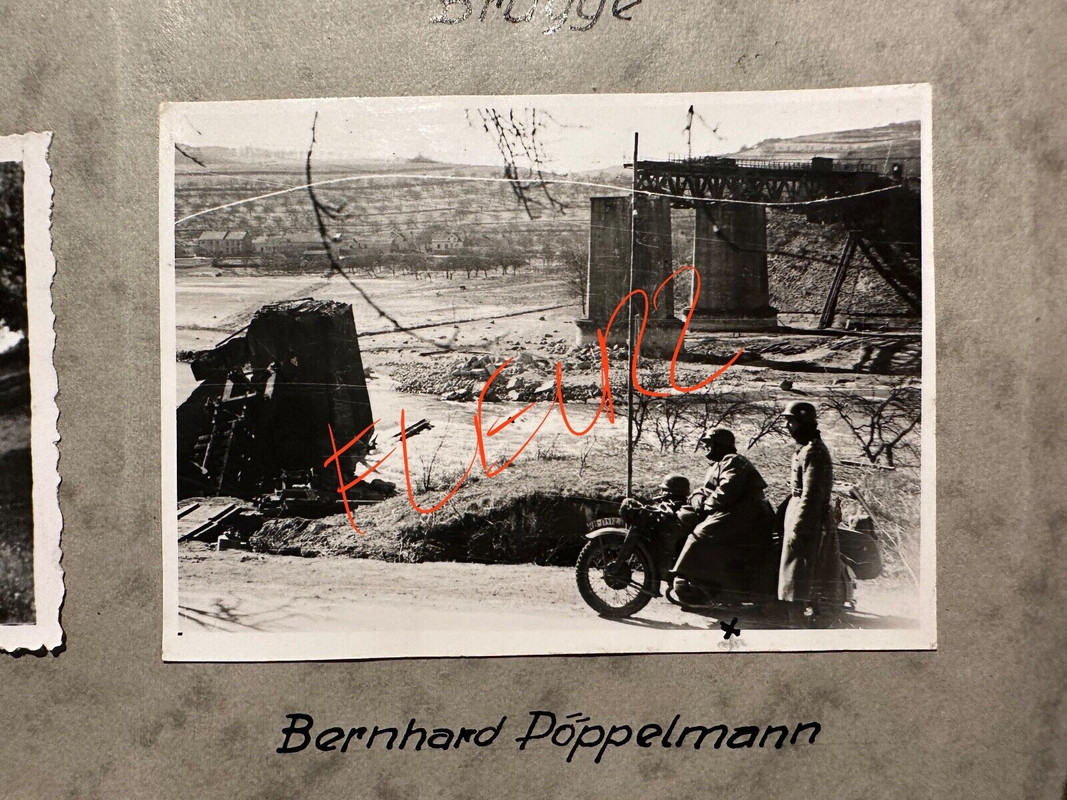 Orig. WK2 foto Krad Motorrad Kradmelder gesprengte Brücke Holland Belgien 1940 !