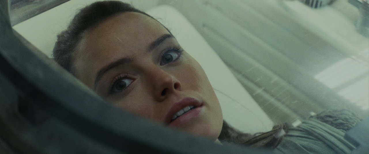 Star Wars - The Last Jedi (2017).mkv_snapshot_01.29.30_[2018.03.