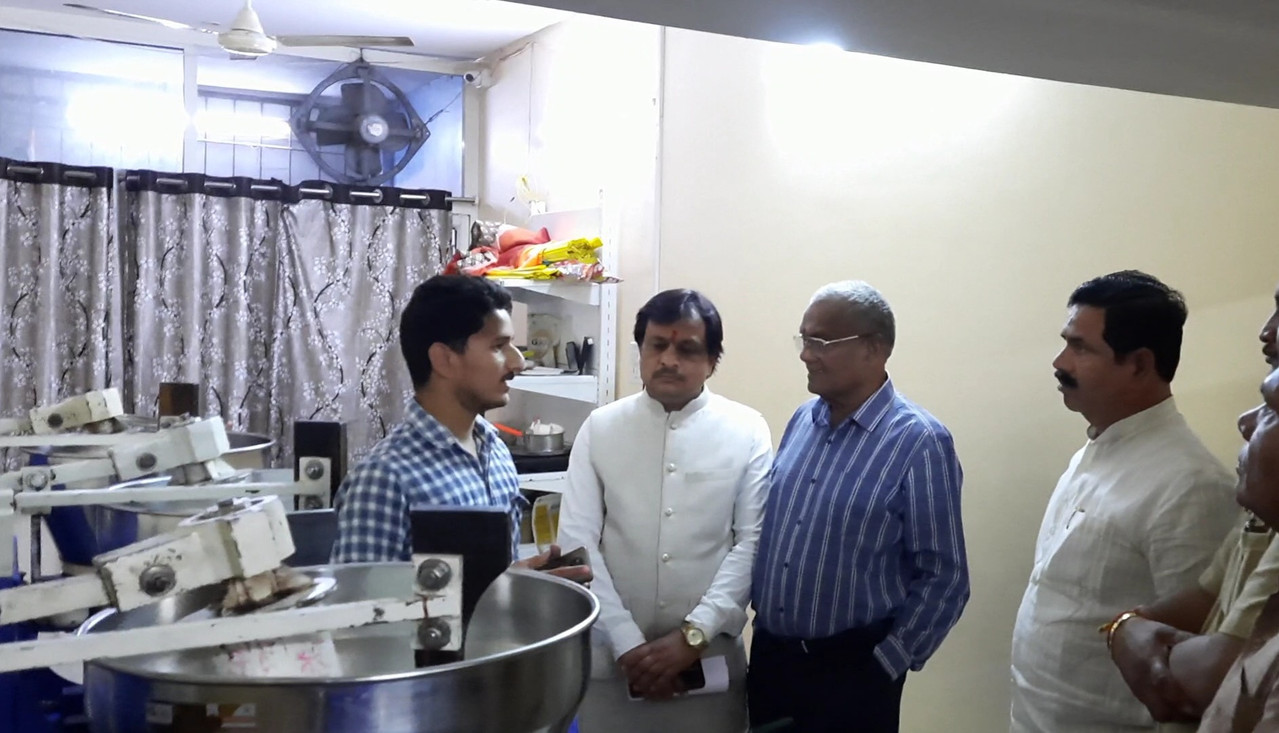 Visitor Shri Mahendra Ji Hadiya