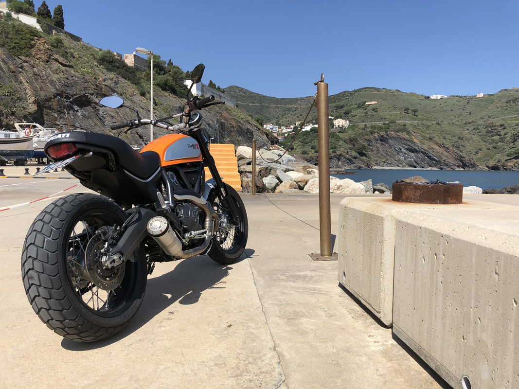 56E82047-669A-4256-B8BB-79F413CAA901