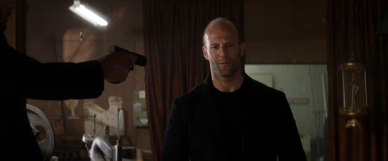 Parker 2013 BluRay [Hindi + English] 480p 720p ESub Screenshot