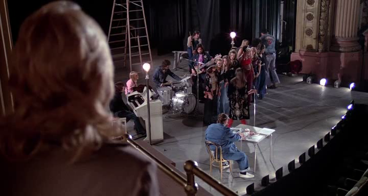 Il-Fantasma-Del-Palcoscenico-1974-BRRip-