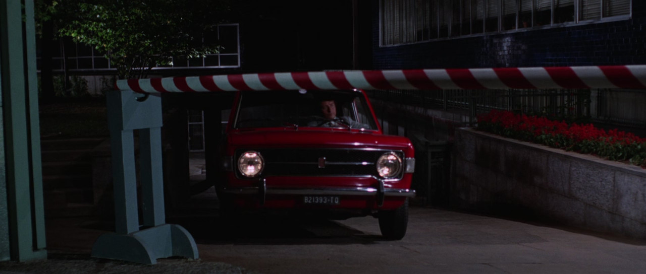 The Cat o' Nine Tails (1971) (1080p BluRay x265 r00t)-4