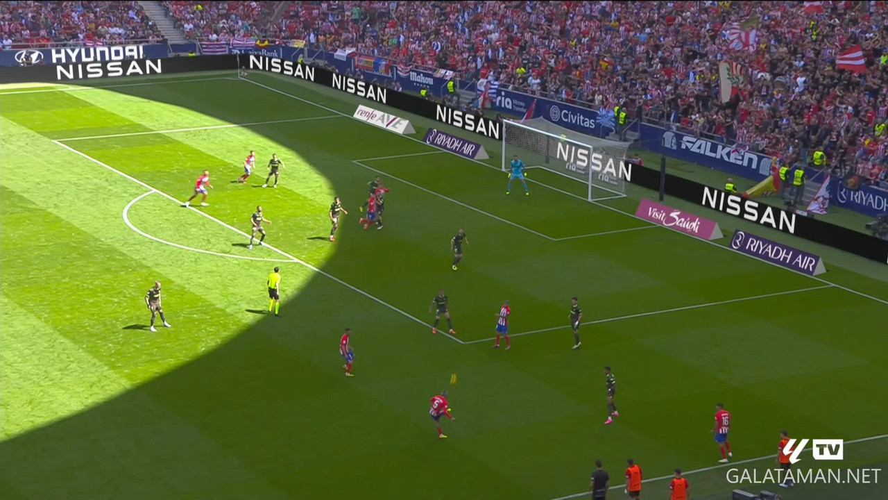 [Image: 20240416-LALIGA-MD31-HGS-1080-mkv-snapsh...22-800.jpg]
