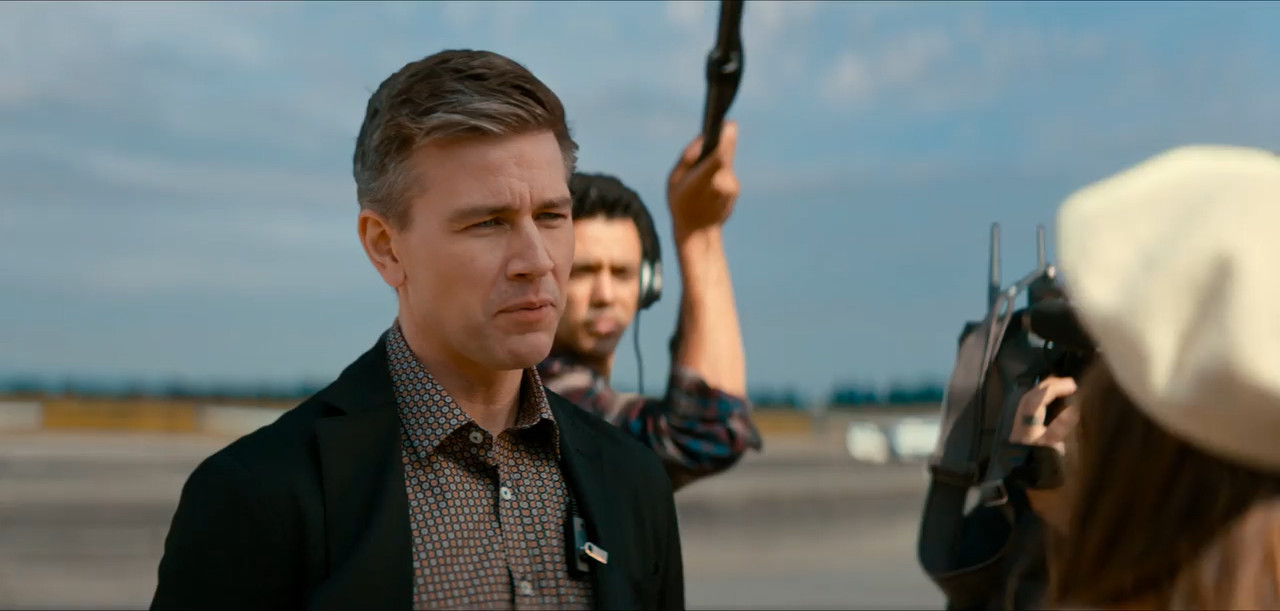 The Wrong Paris 2025 WebRip [Hindi + Tamil + Telugu + English] 480p 720p ESub Screenshot