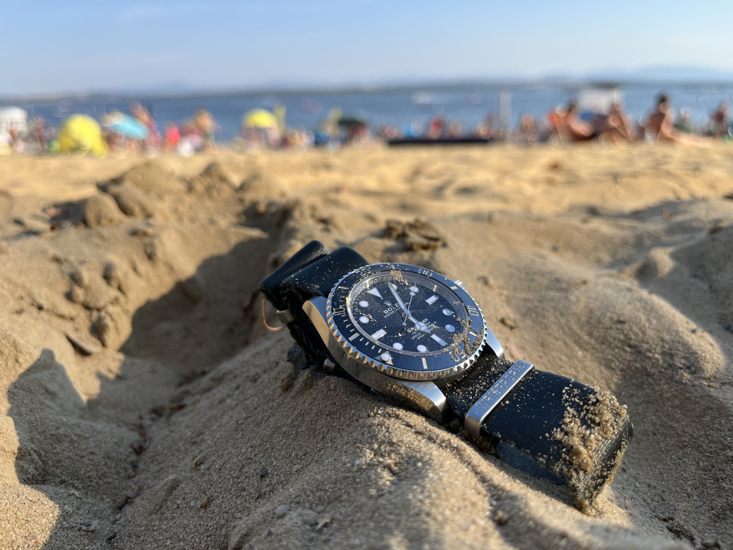 92DA4163-CC05-4773-AAB7-D08AAEF15C0F