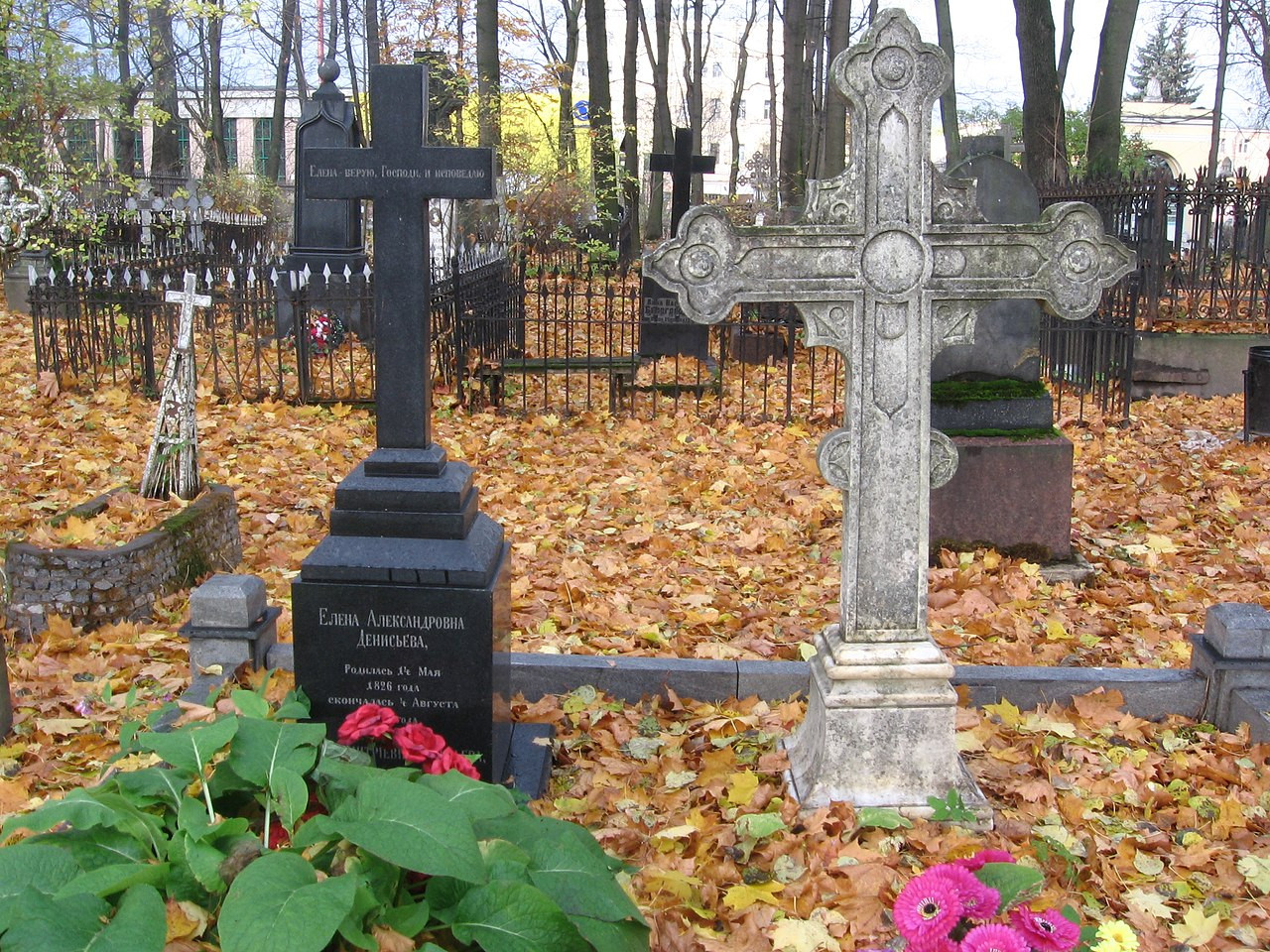 1280px Надгробие Ф Ф Тютчева и Е А Денисьевой