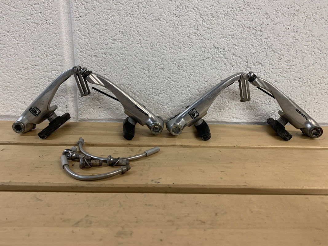 C4D06F4B-5857-4DCC-8E1A-FD29B45FE9F6