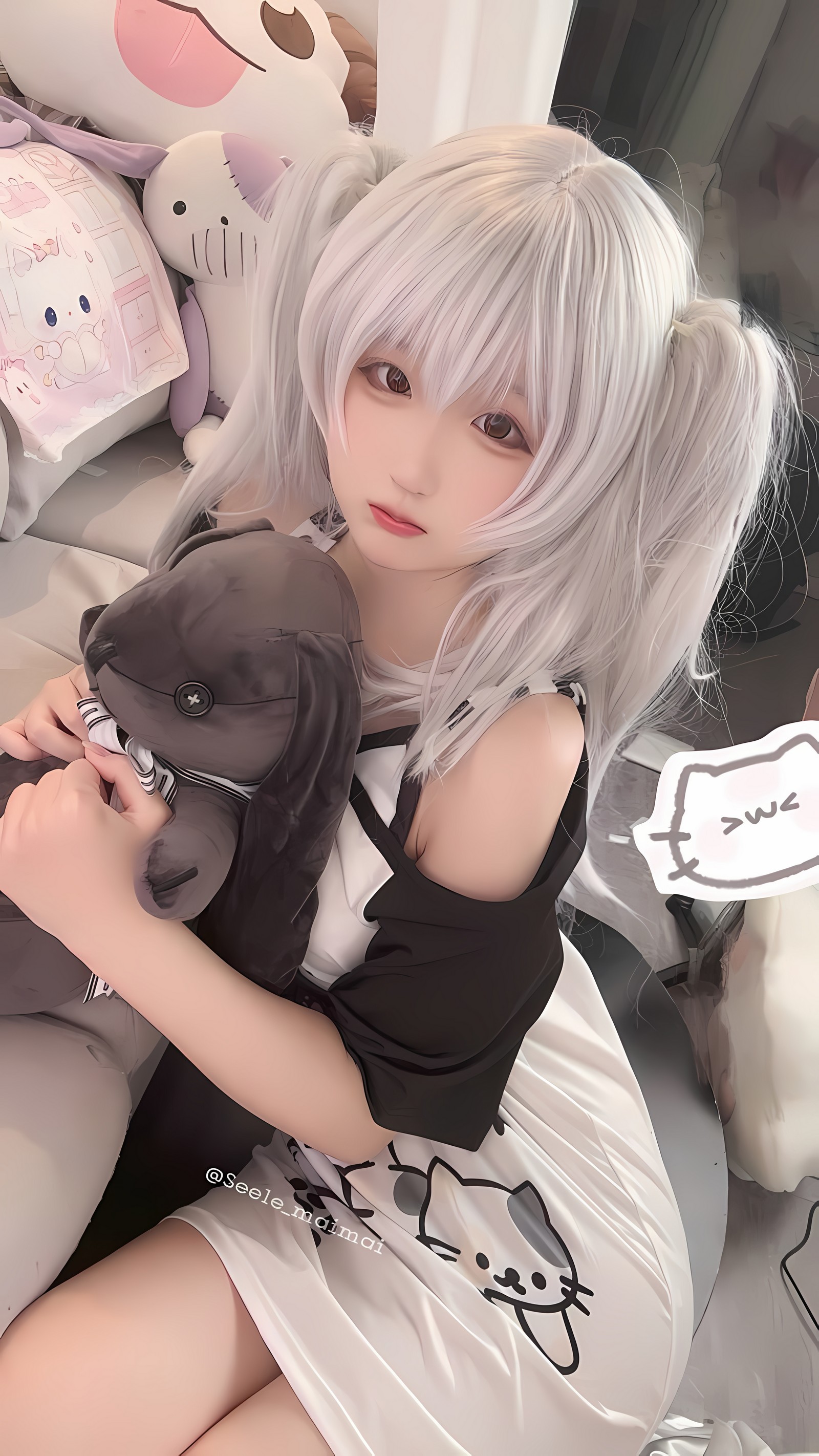 Seele麦麦白色双马尾少女写真｜甜系可爱风高清图集（16P-77M）插图