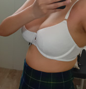 b3