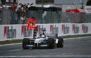 Temporada 2001 de Fórmula 1 - Pagina 2 Z015-335