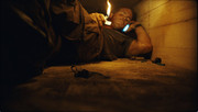 فیلمها و برنامه های تلویزیونی روی طاقچه ذهن کودکی - صفحة 15 Buried-04-2010