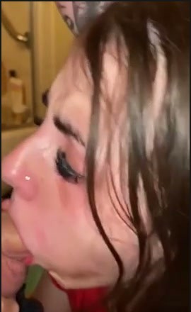 [Image: Cumshots26689231741.jpg]