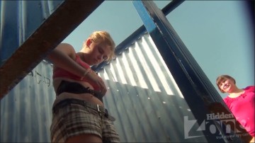 [Image: Voyeur17335150125.jpg]