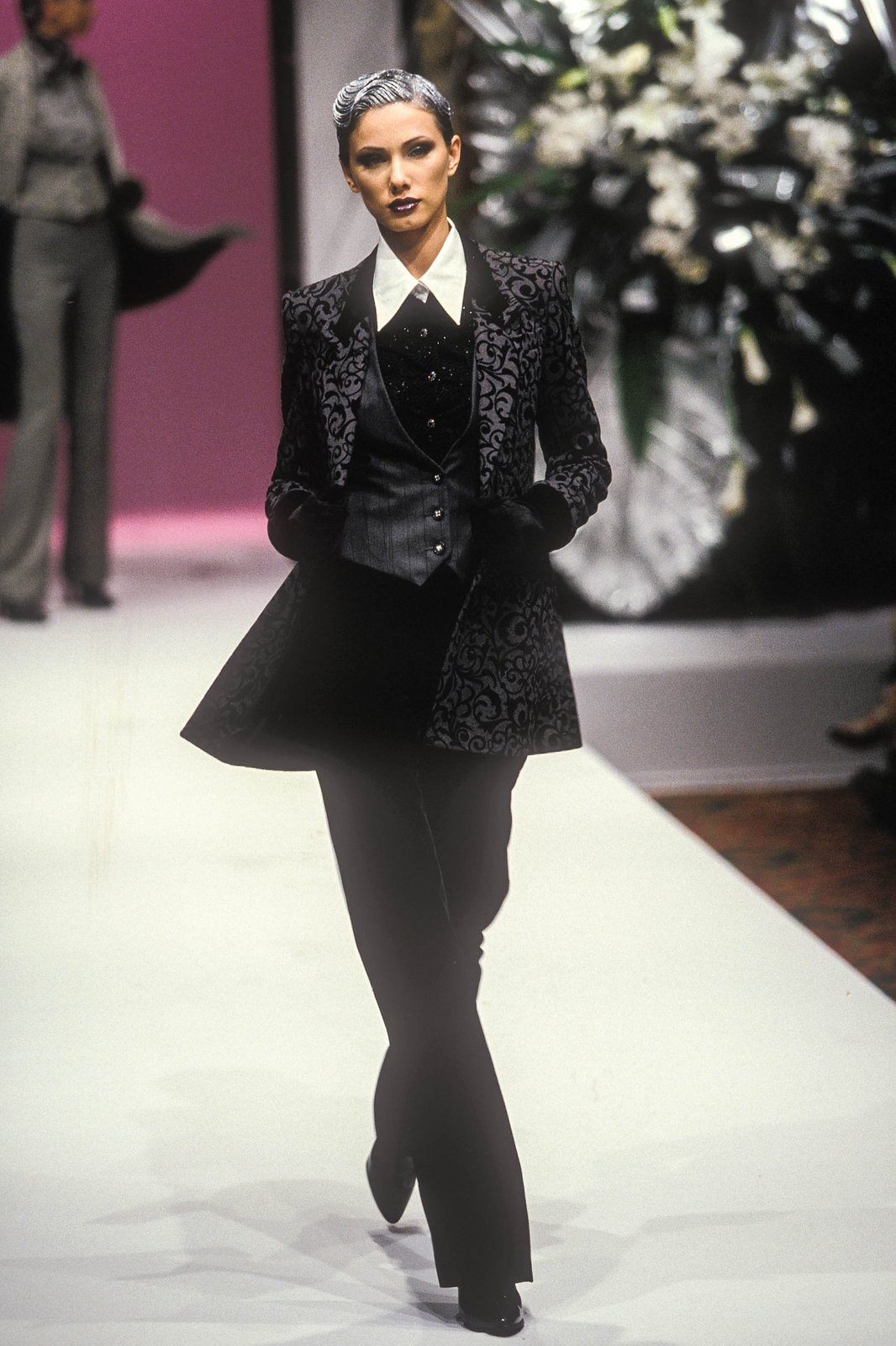 the original supermodels — Jean Louis Scherrer - Fall 1997 Couture