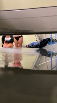 [Image: Voyeur23085121451.jpg]
