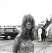 jean-shrimpton-me80