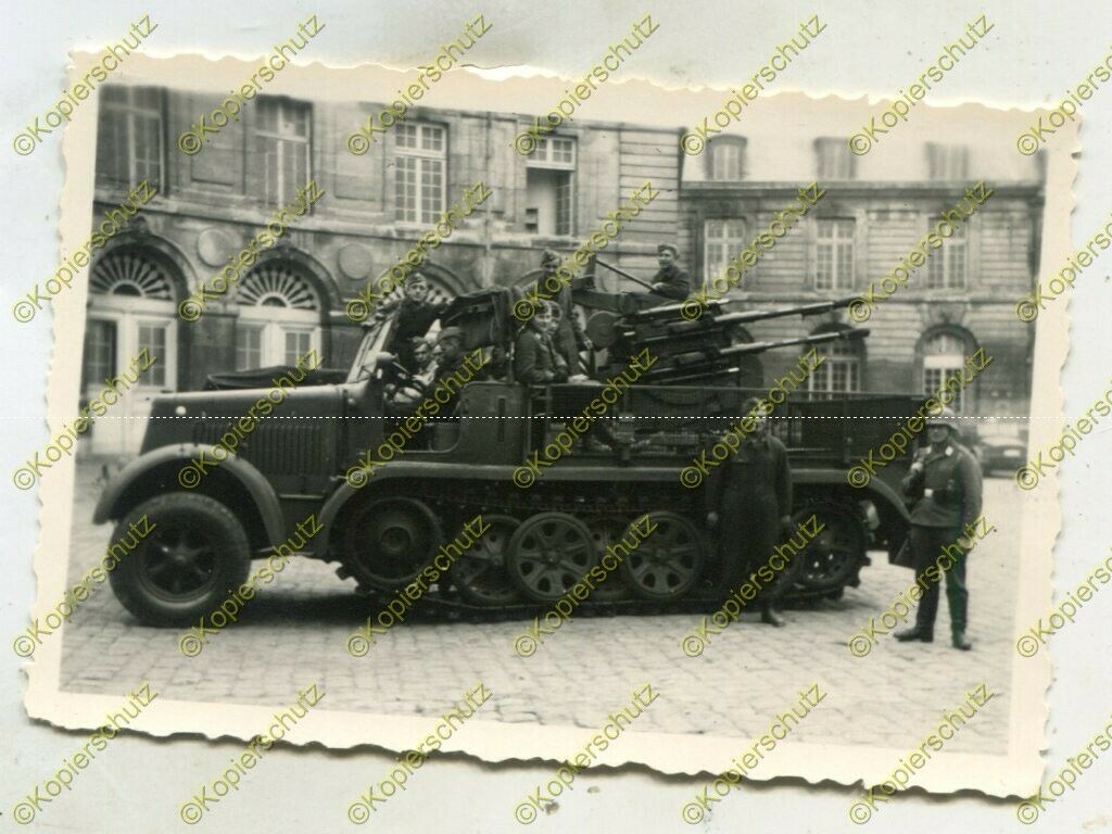 Rgt. General-Göring, Flak auf Sdkfz, Berlin, 1942