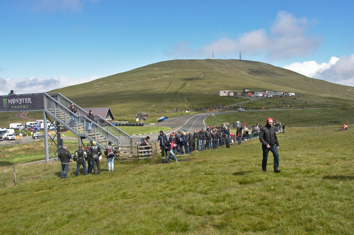 Vmax Tour 2019 au TT à l'île de Man R-DSC8334